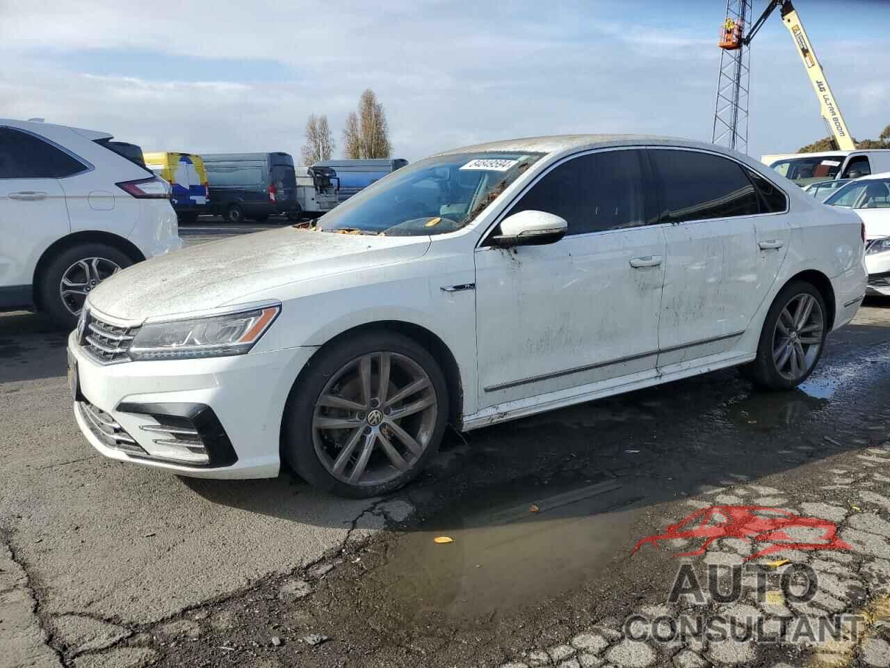 VOLKSWAGEN PASSAT 2017 - 1VWDT7A37HC007254