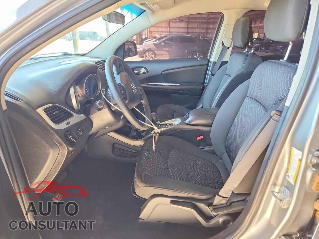 DODGE JOURNEY 2015 - 3C4PDCAB3FT728444