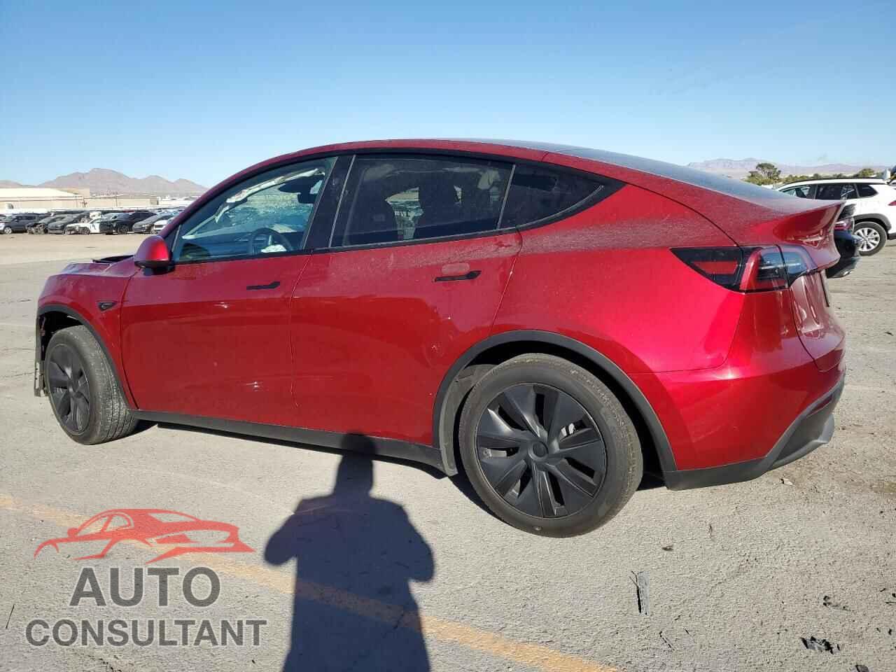 TESLA MODEL Y 2024 - 7SAYGAEE2RF150346
