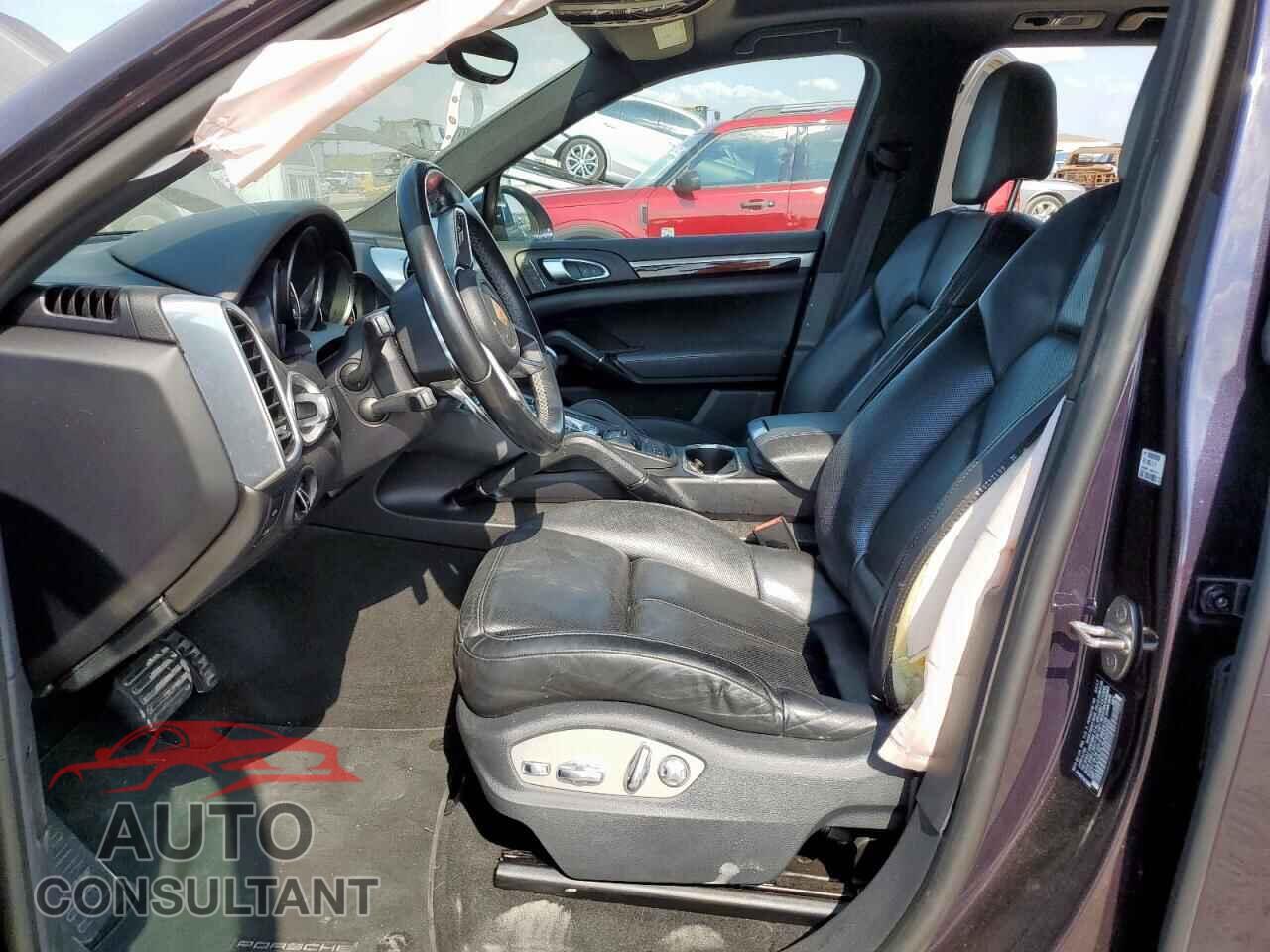 PORSCHE CAYENNE 2018 - WP1AA2A2XJKA00959