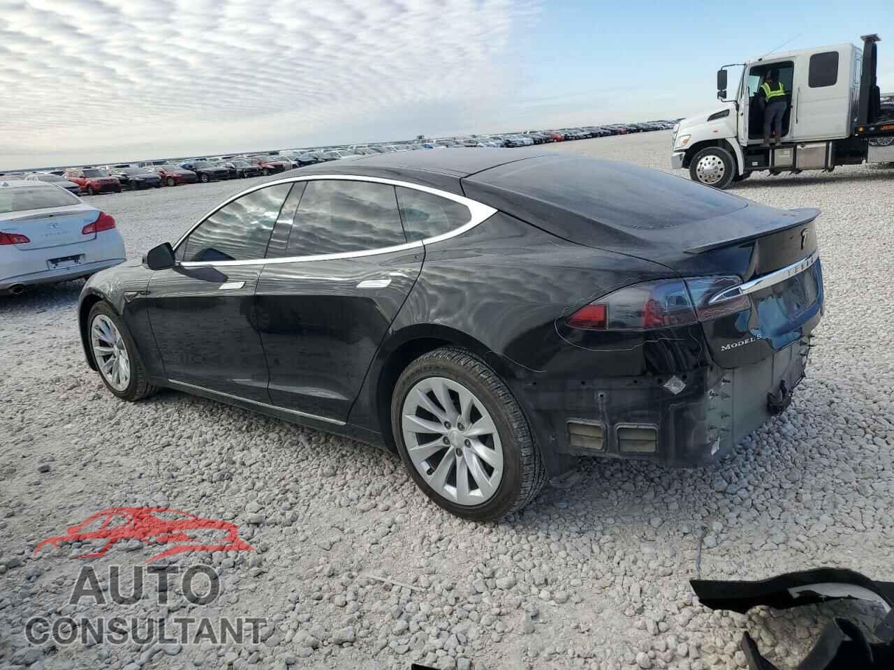 TESLA MODEL S 2016 - 5YJSA1E10GF160517