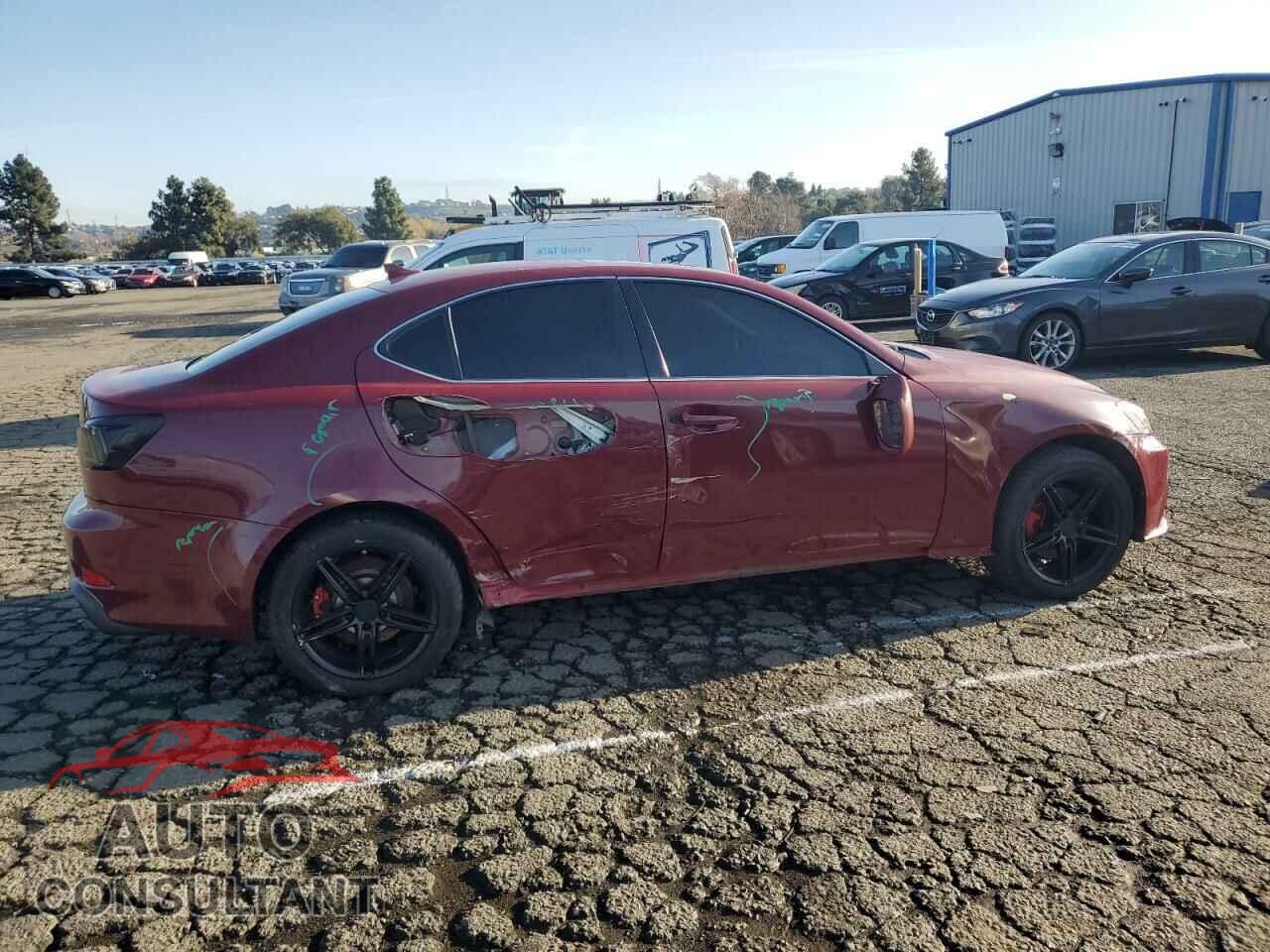 LEXUS IS 2011 - JTHCF5C20B5047331