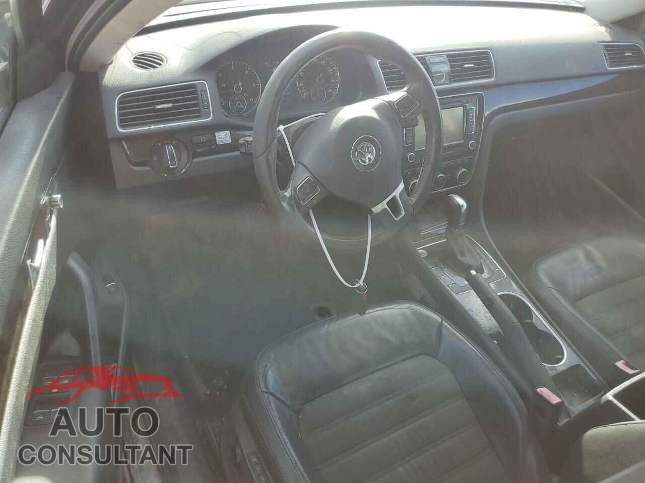 VOLKSWAGEN PASSAT 2014 - 1VWCN7A39EC099758