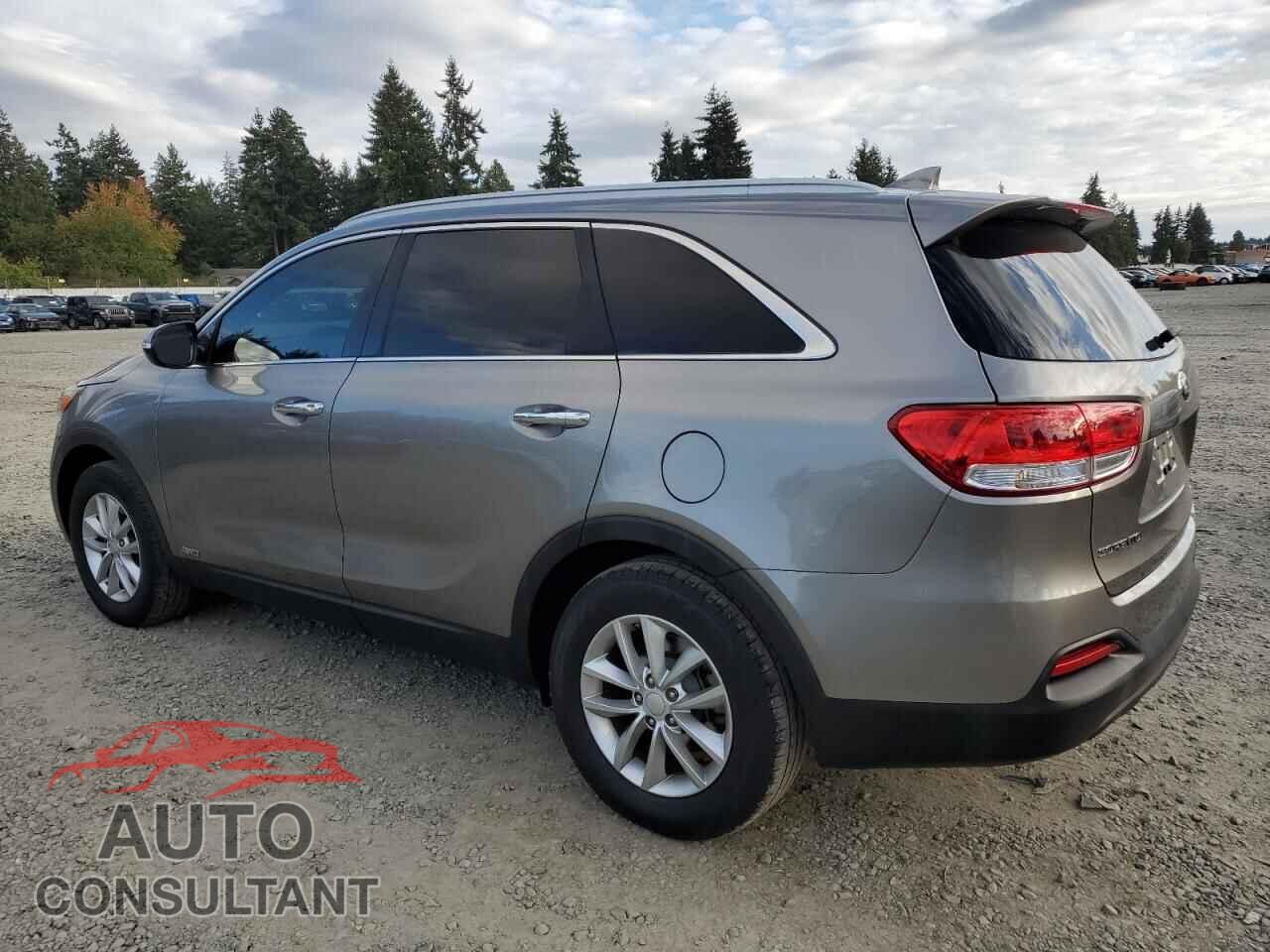 KIA SORENTO 2017 - 5XYPGDA36HG293130