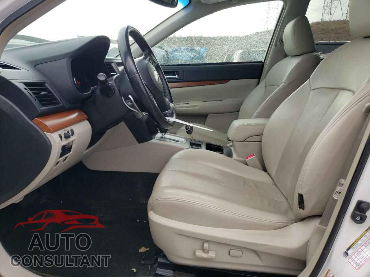 SUBARU OUTBACK 2013 - 4S4BRDPC6D2271141