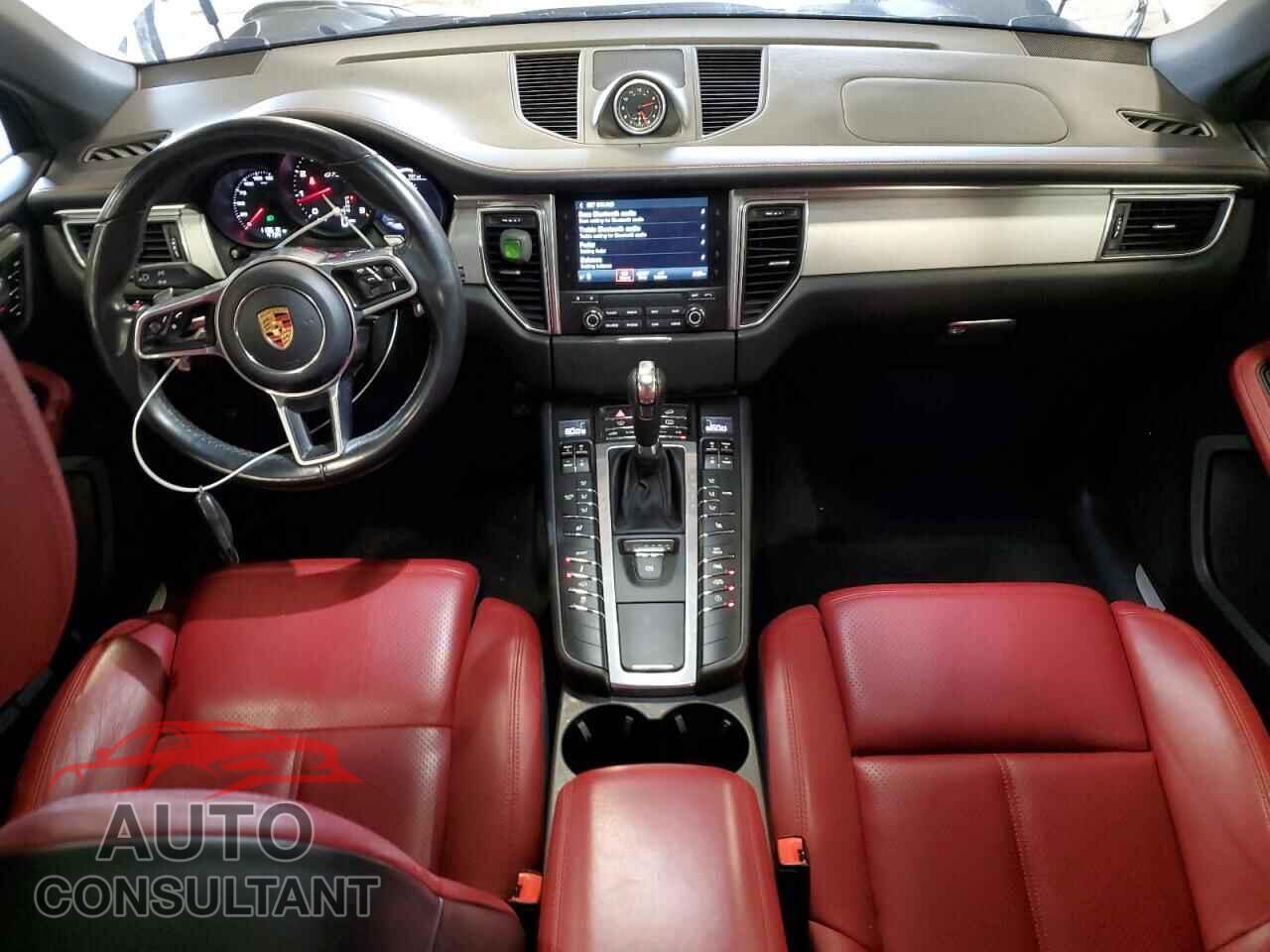 PORSCHE MACAN 2017 - WP1AG2A52HLB54367