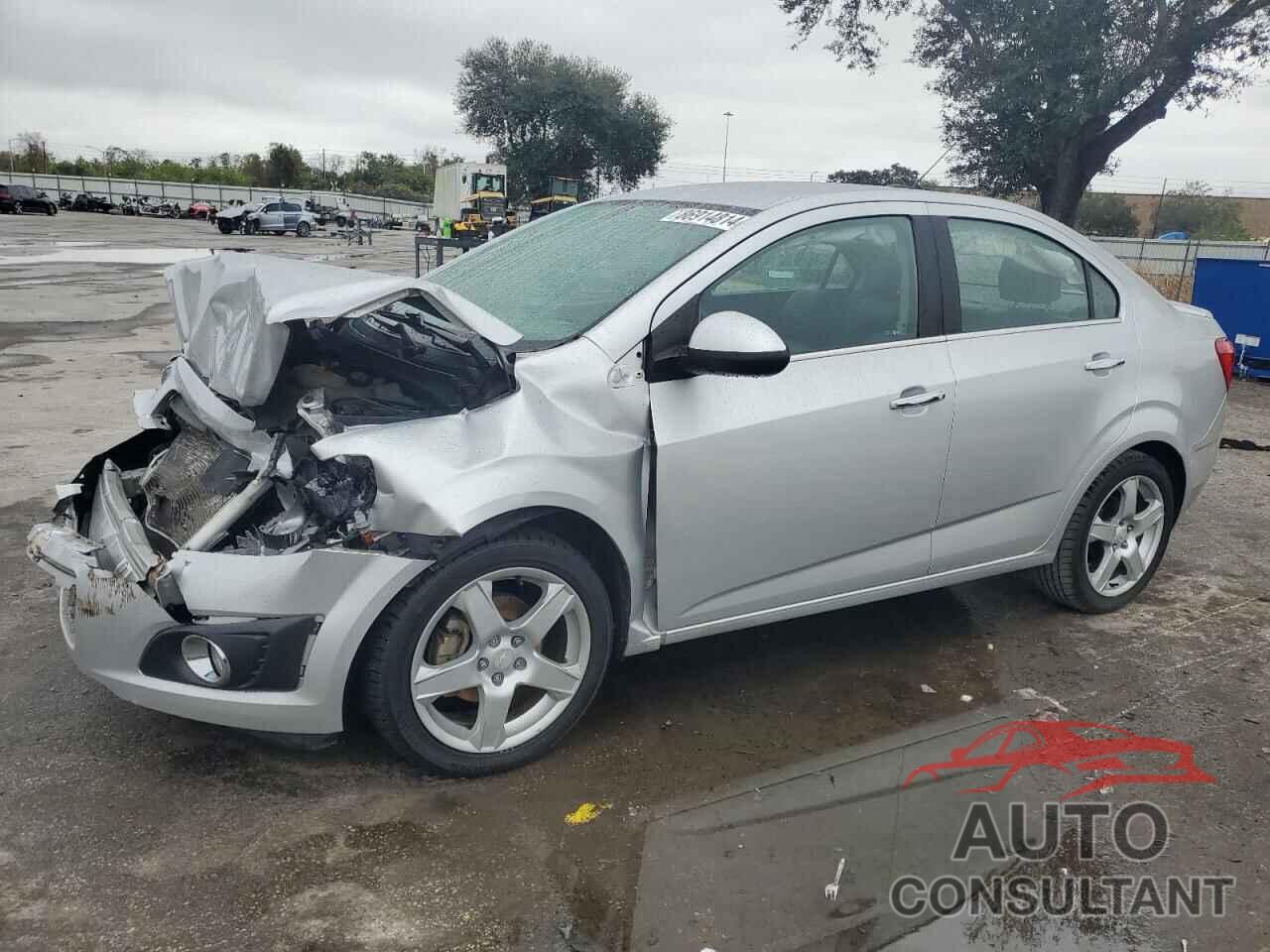 CHEVROLET SONIC 2016 - 1G1JE5SB7G4158946
