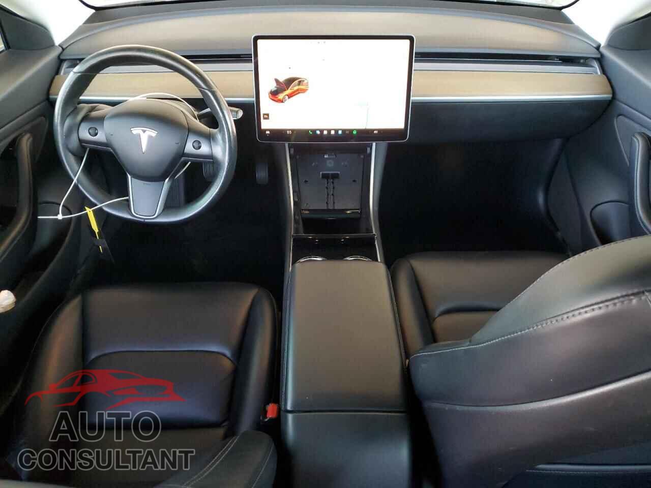 TESLA MODEL 3 2018 - 5YJ3E1EA6JF075875