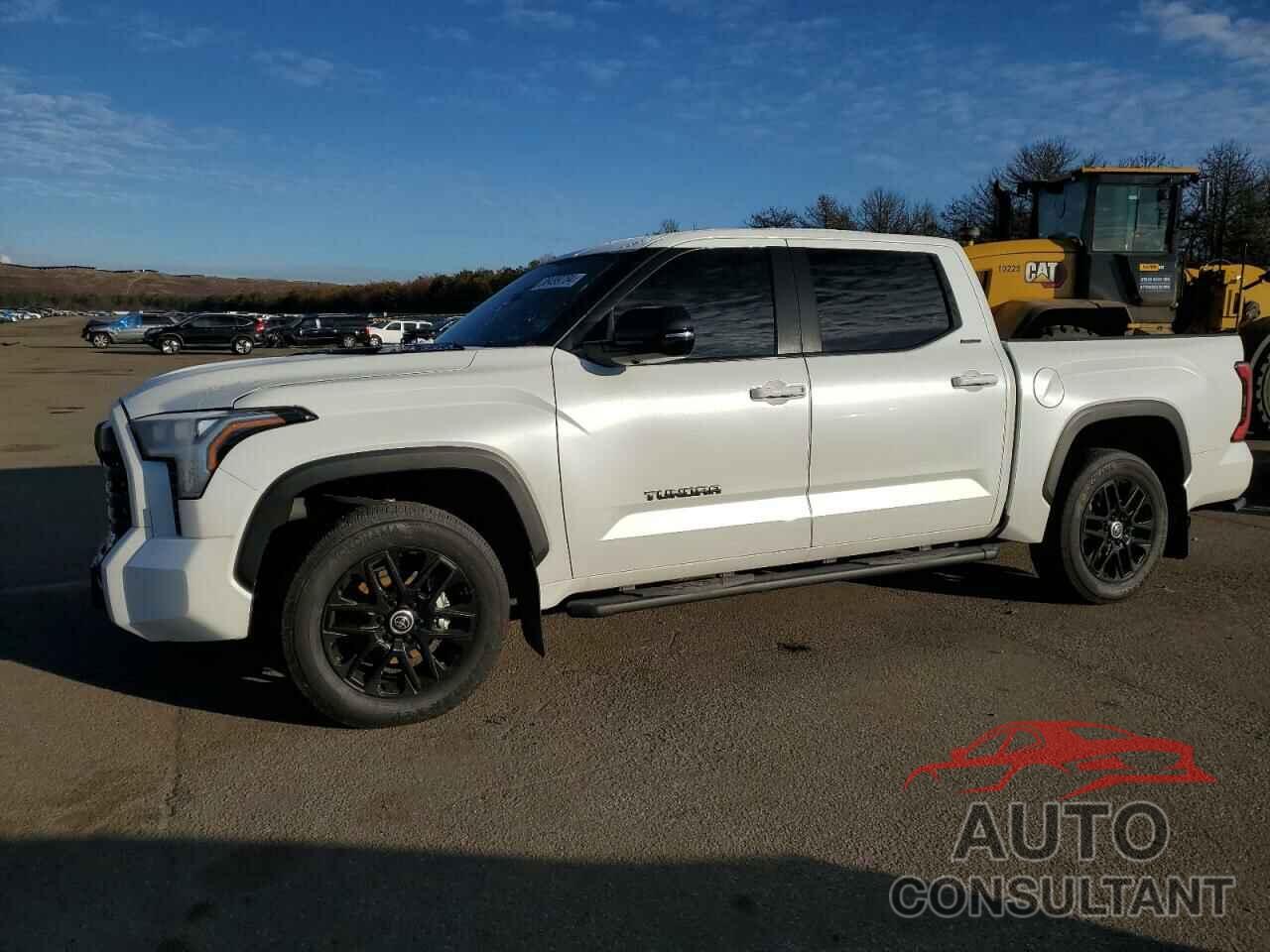 TOYOTA TUNDRA 2024 - 5TFWC5DB1RX050288