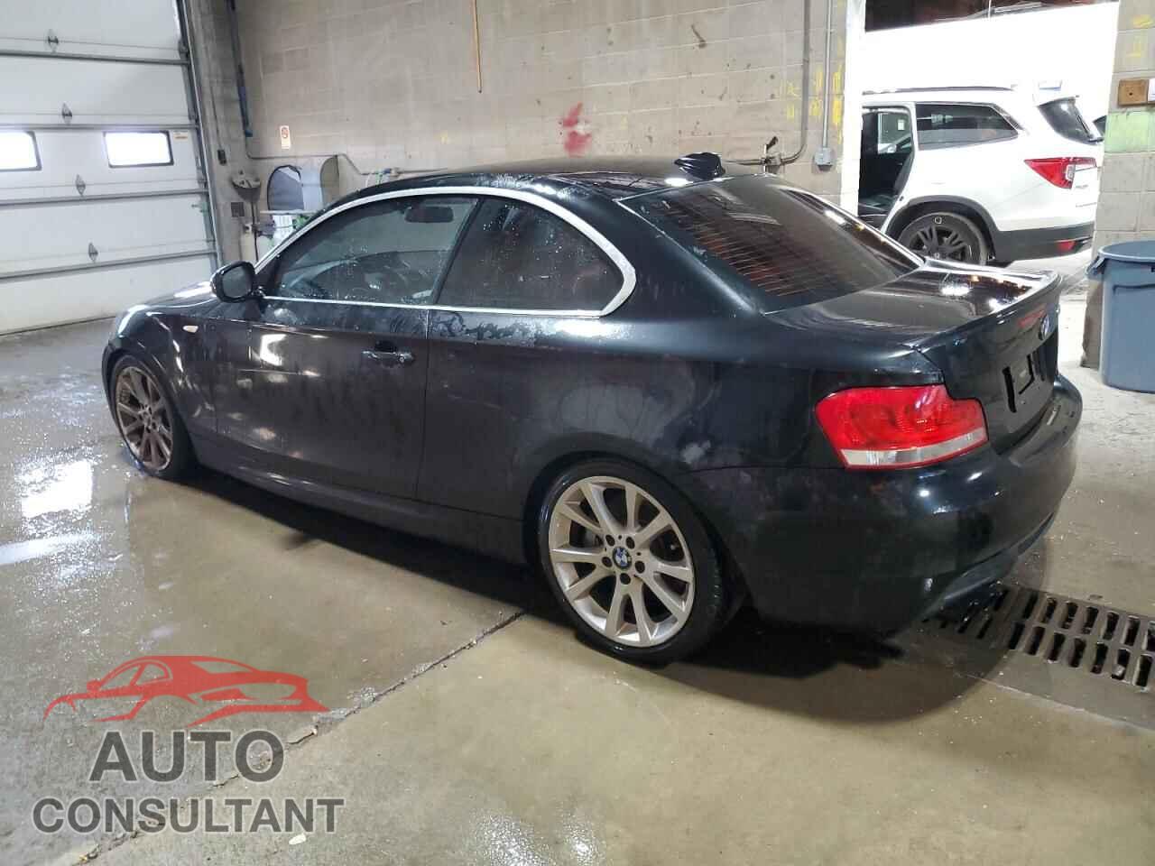 BMW 1 SERIES 2012 - WBAUC9C56CVM13260