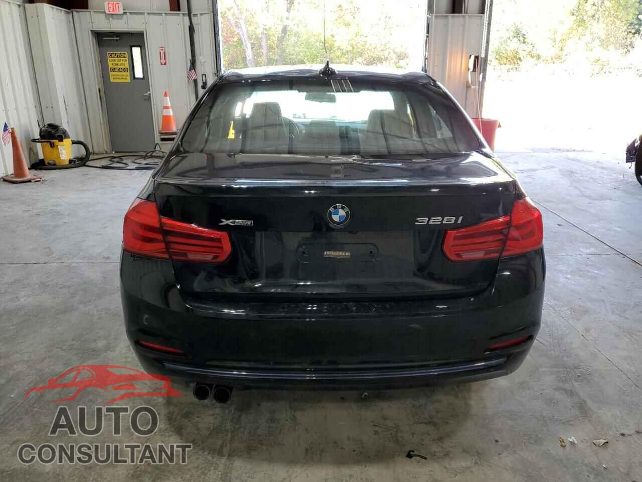 BMW 3 SERIES 2016 - WBA8E3G52GNU01664