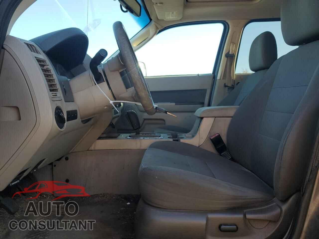 FORD ESCAPE 2010 - 1FMCU0D76AKB34991