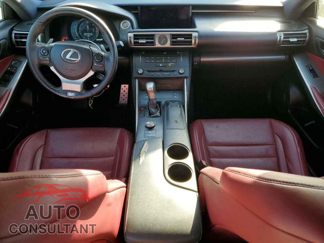 LEXUS IS 2016 - JTHBA1D26G5019932