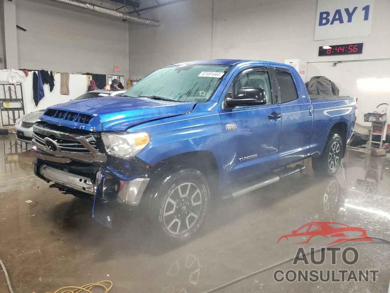 TOYOTA TUNDRA 2017 - 5TFUW5F10HX631203