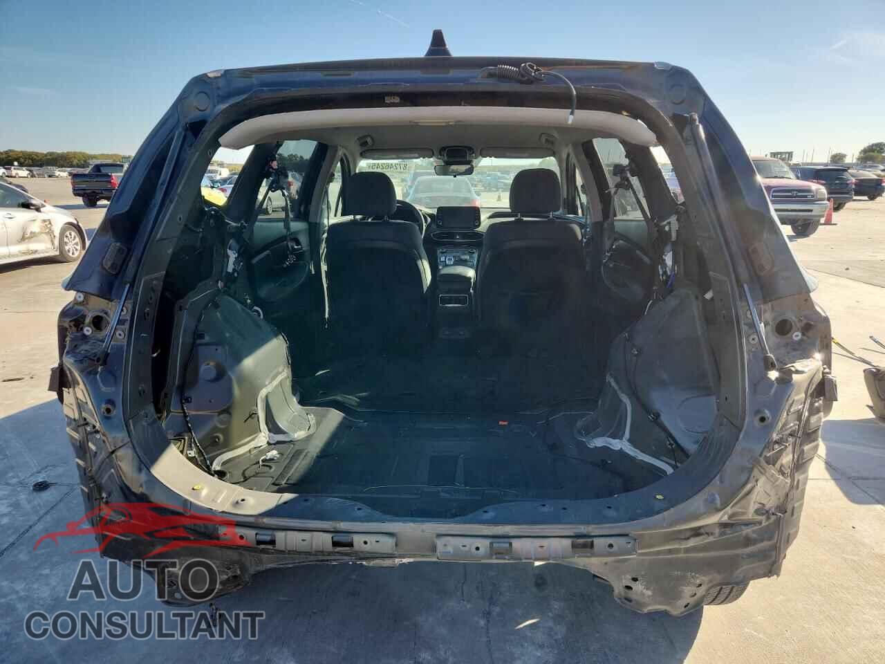HYUNDAI SANTA FE 2023 - 5NMS14AJ0PH657928