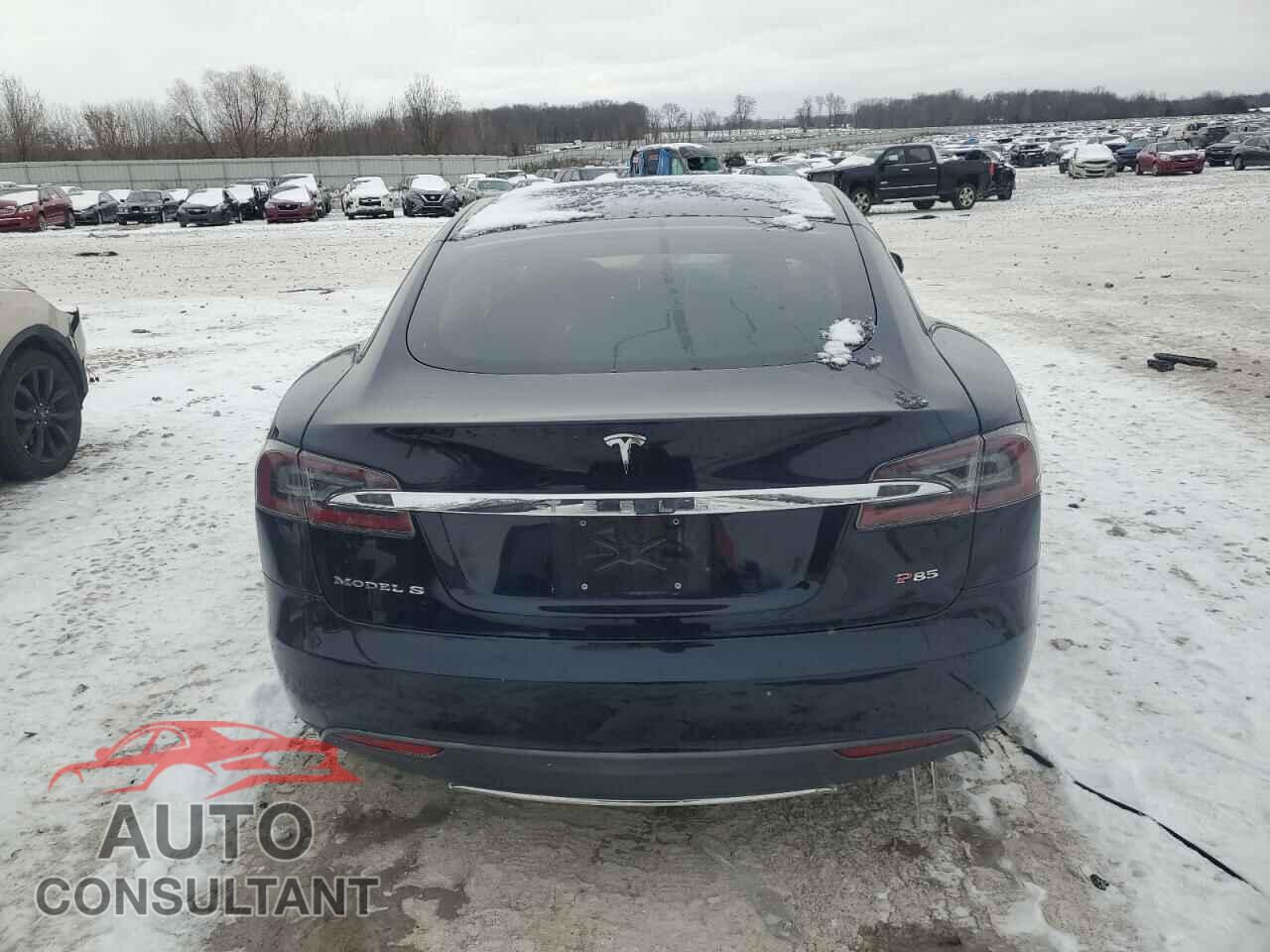 TESLA MODEL S 2013 - 5YJSA1CP8DFP20013