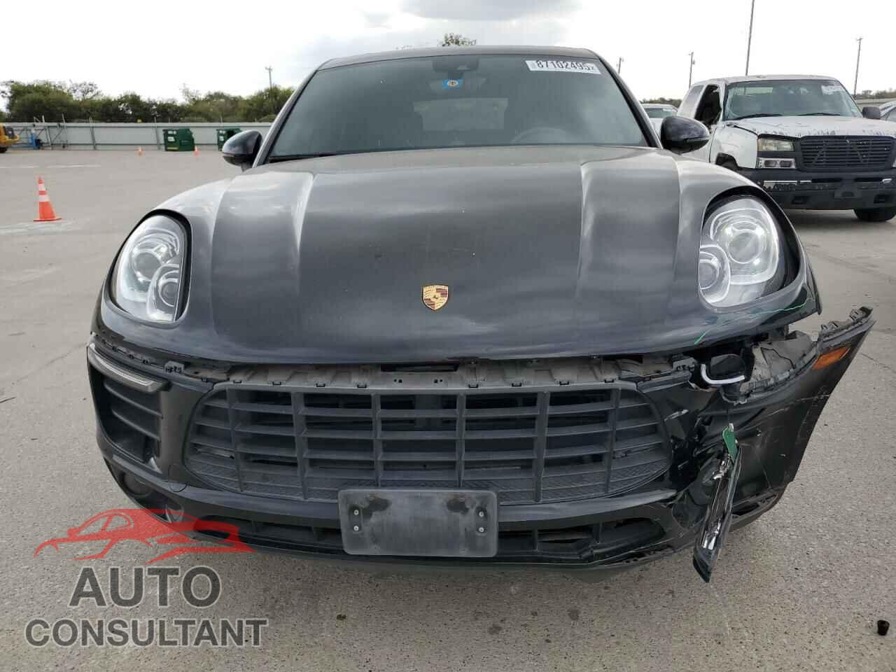 PORSCHE MACAN 2018 - WP1AA2A58JLB17573