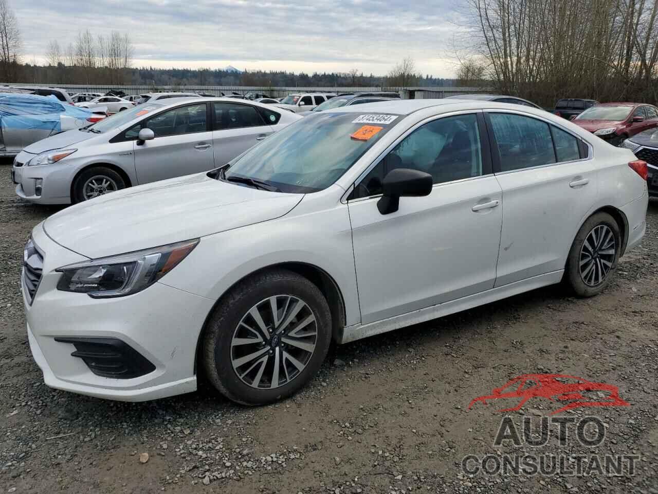 SUBARU LEGACY 2018 - 4S3BNAB62J3013026