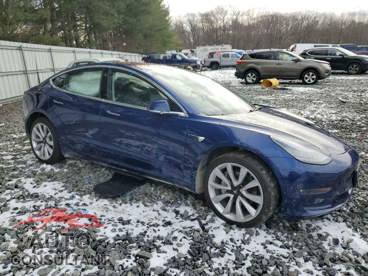 TESLA MODEL 3 2018 - 5YJ3E1EA2JF032957