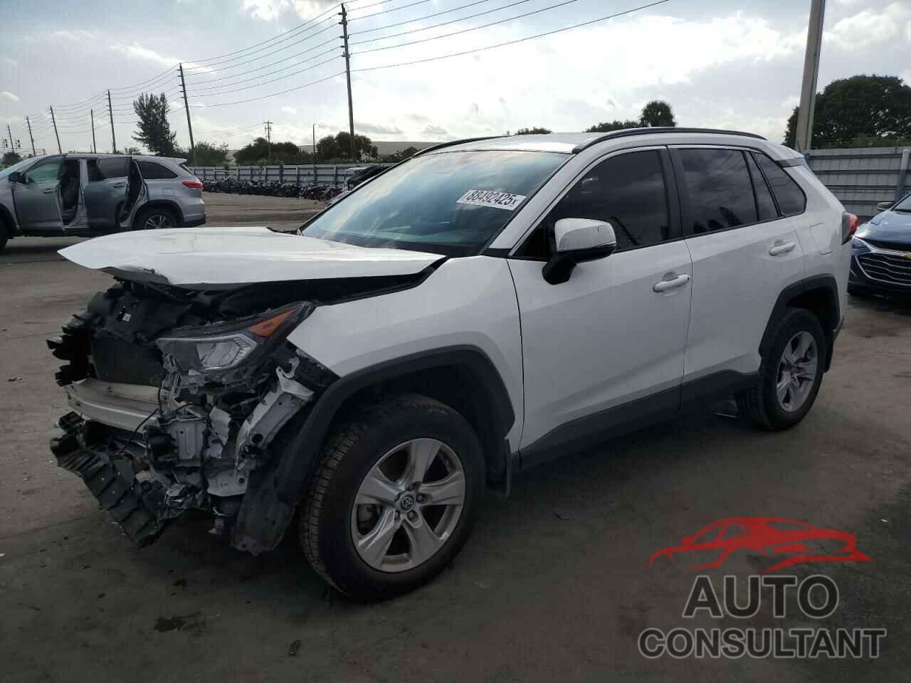 TOYOTA RAV4 2021 - 2T3W1RFV3MC109778