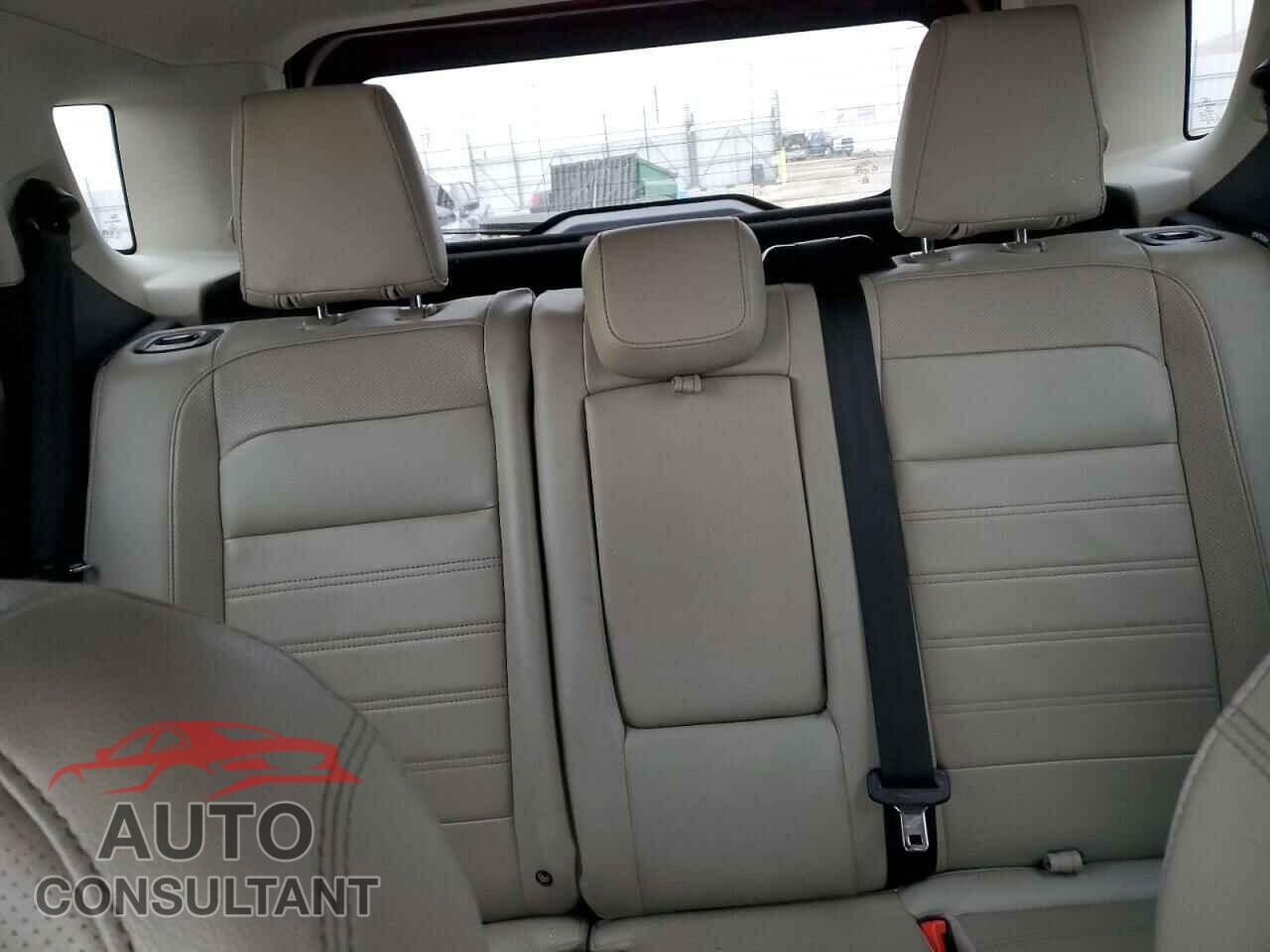 FORD ECOSPORT 2019 - MAJ6S3KL4KC309314
