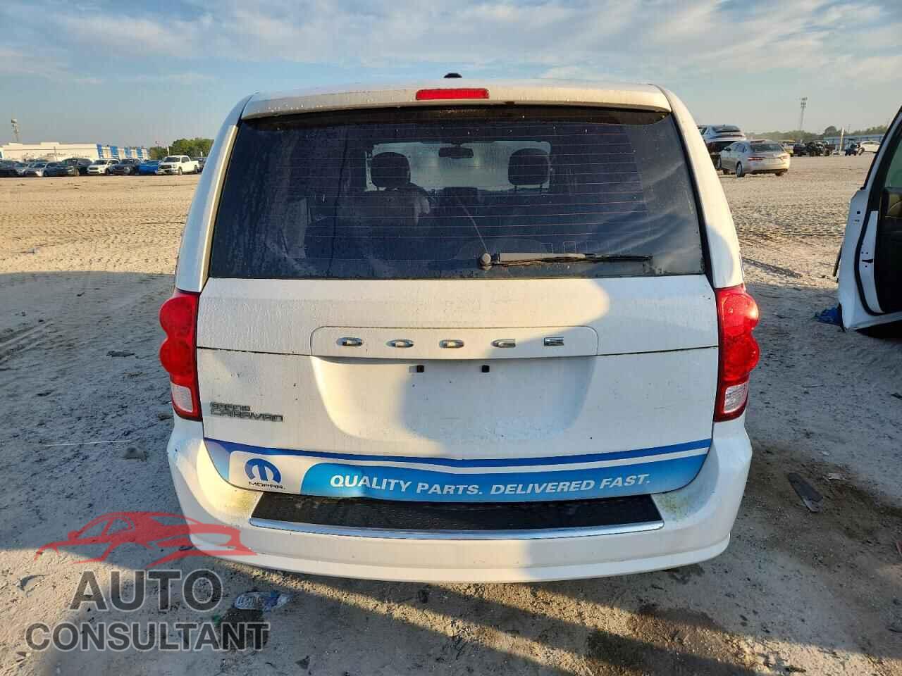 DODGE CARAVAN 2015 - 2C4RDGBG9FR724699