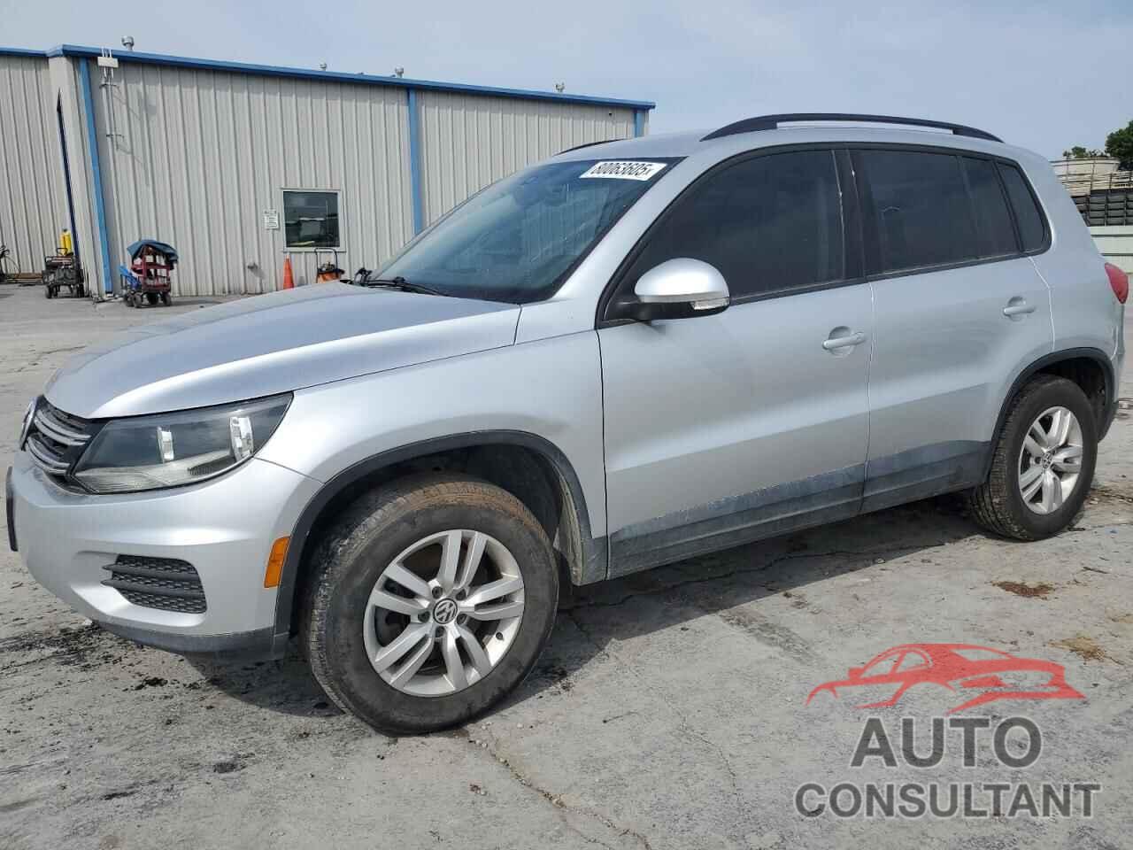 VOLKSWAGEN TIGUAN 2017 - WVGAV7AX3HK002900