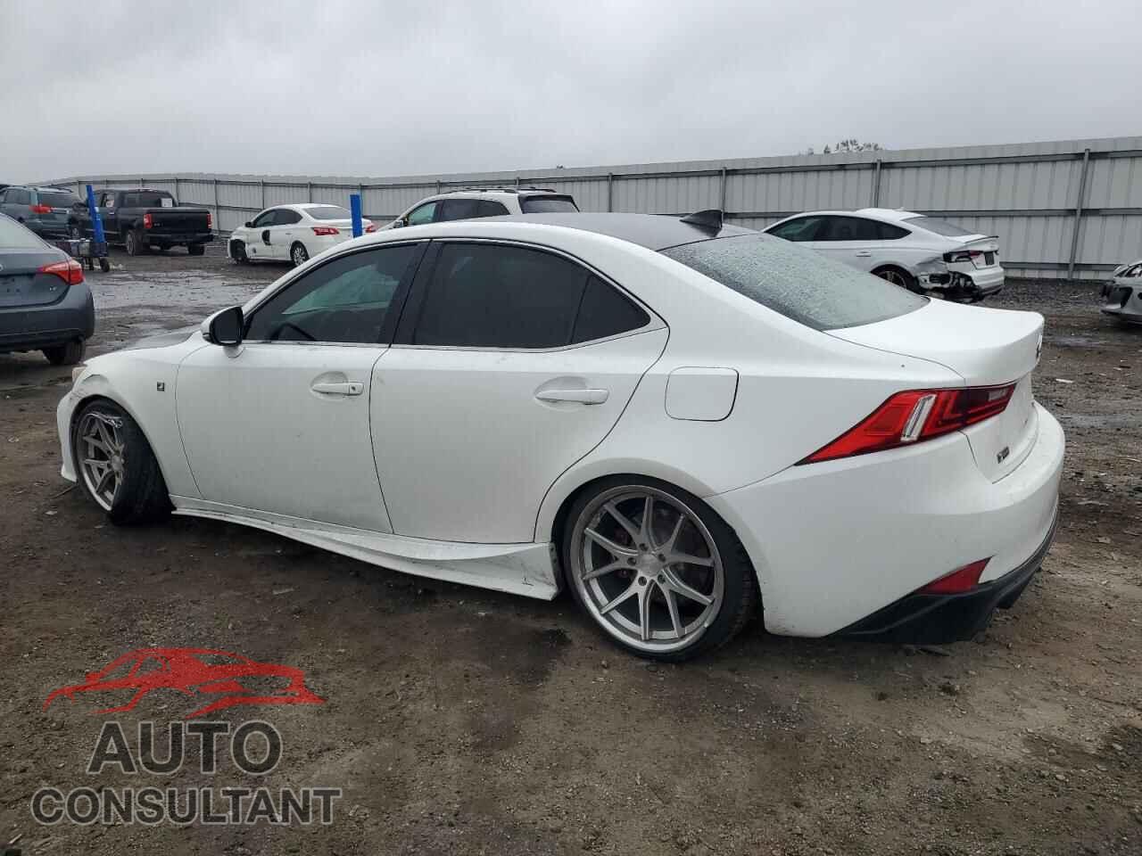 LEXUS IS 2015 - JTHBE1D2XF5015322