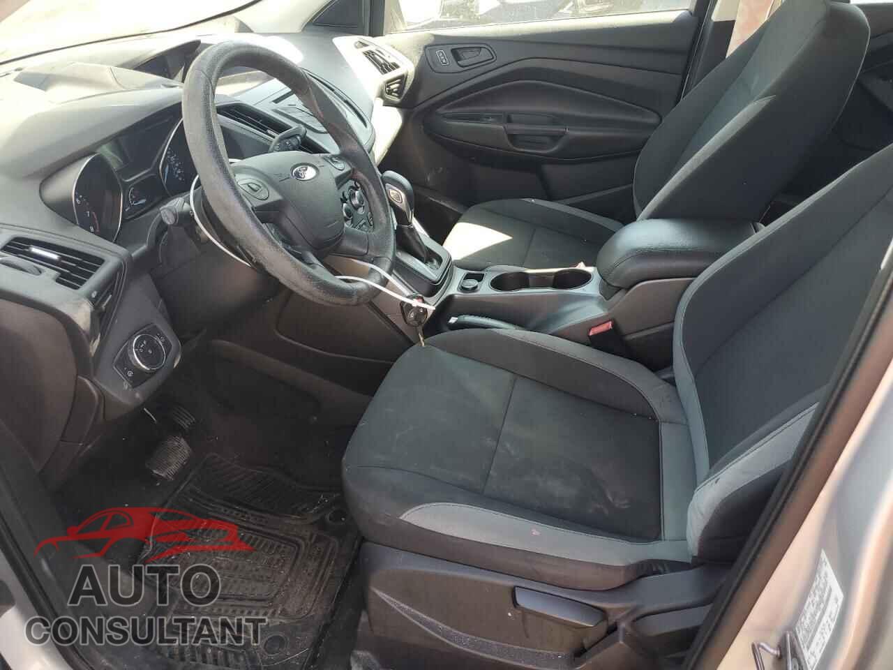 FORD ESCAPE 2013 - 1FMCU0F74DUC37428