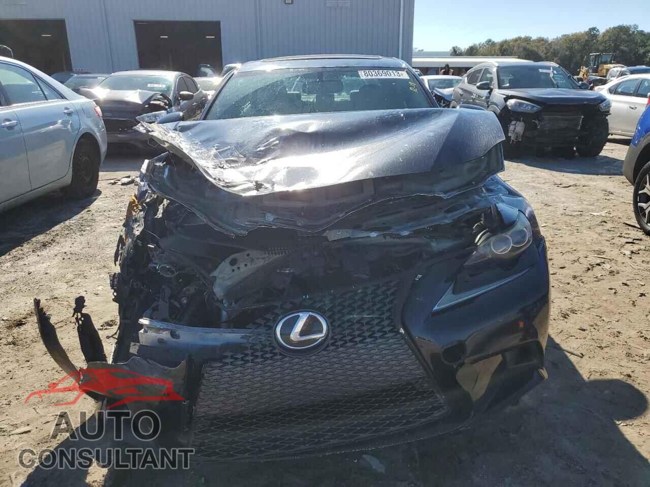 LEXUS IS 2014 - JTHBF1D27E5018299