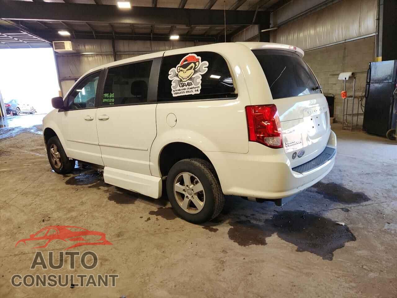 DODGE CARAVAN 2011 - 2D4RN3DG2BR626839