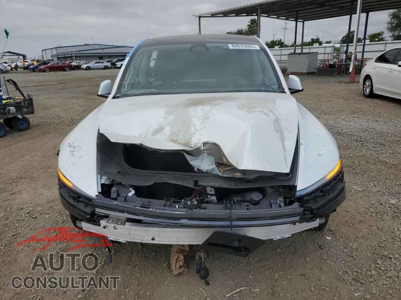 TESLA MODEL Y 2026 - 7SAYGDEEXTF363229