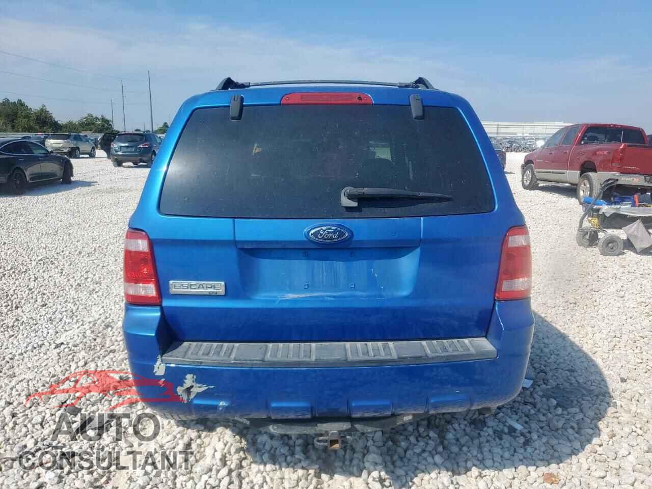 FORD ESCAPE 2011 - 1FMCU0DG5BKB30142