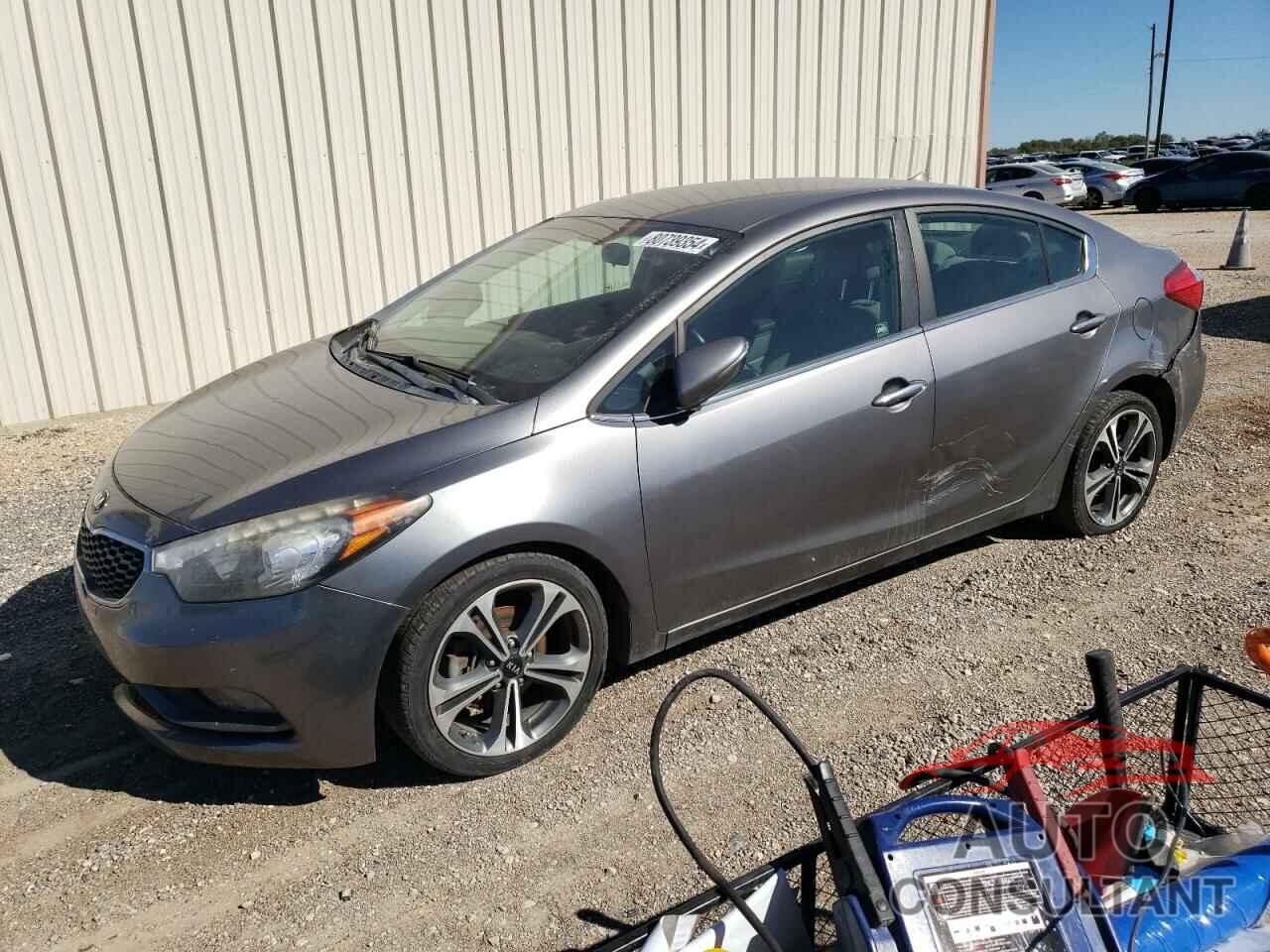 KIA FORTE 2016 - KNAFX4A80G5482707