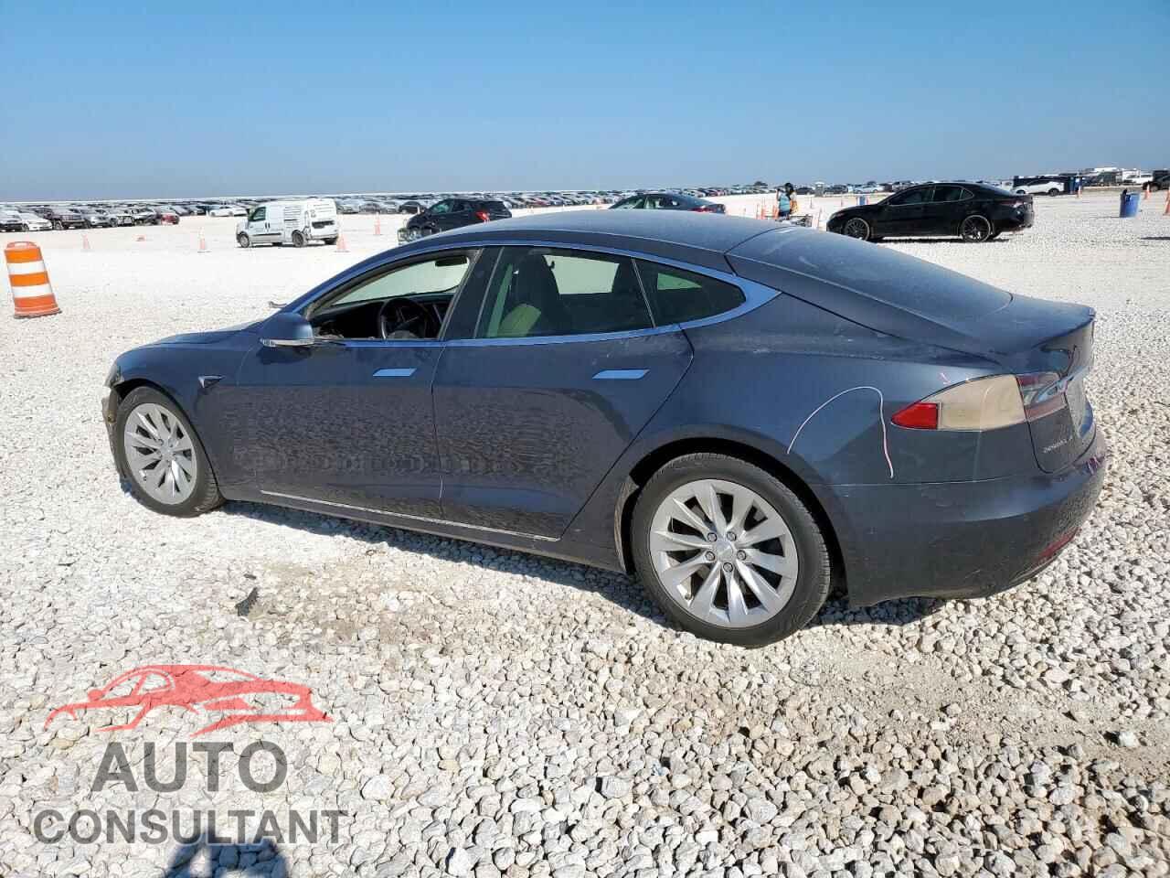 TESLA MODEL S 2017 - 5YJSA1E26HF199736