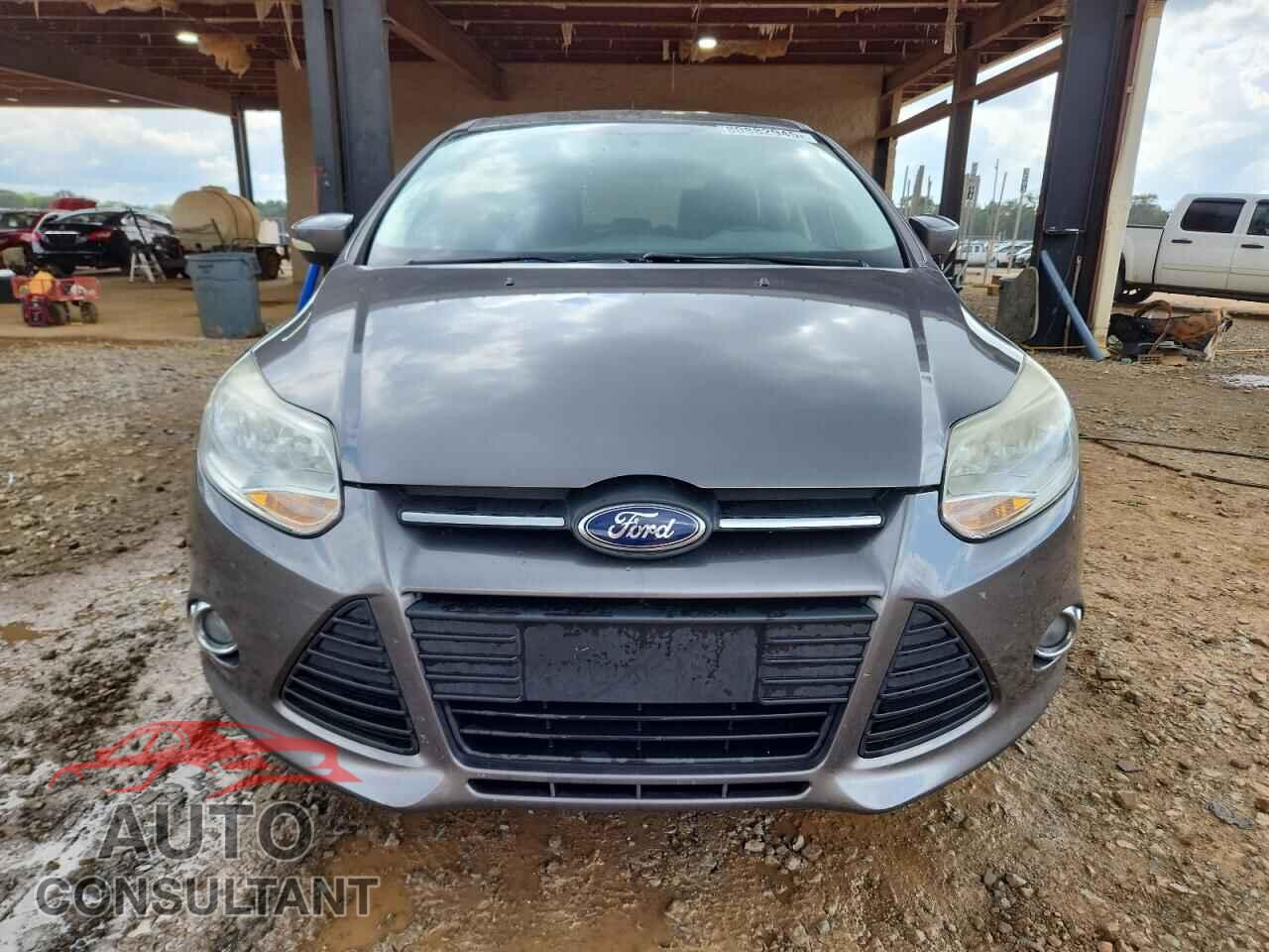 FORD FOCUS 2014 - 1FADP3K25EL121454