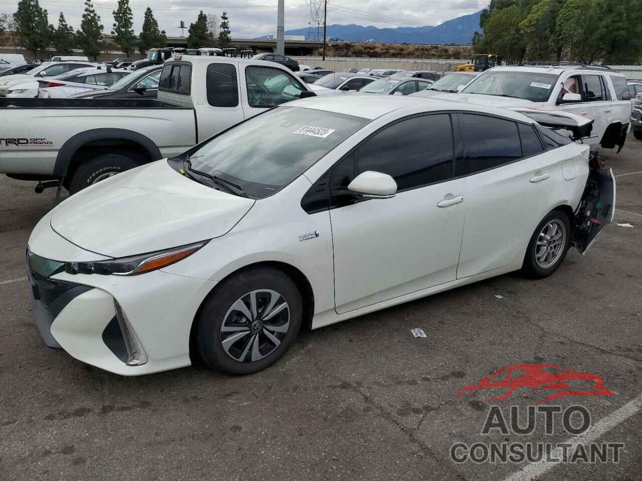 TOYOTA PRIUS 2018 - JTDKARFP7J3090620