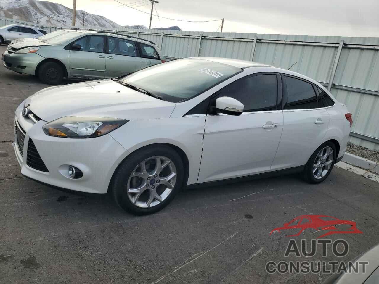 FORD FOCUS 2014 - 1FADP3J25EL138367