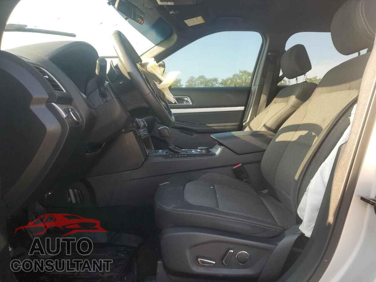 FORD EXPLORER 2017 - 1FM5K8D89HGC60202