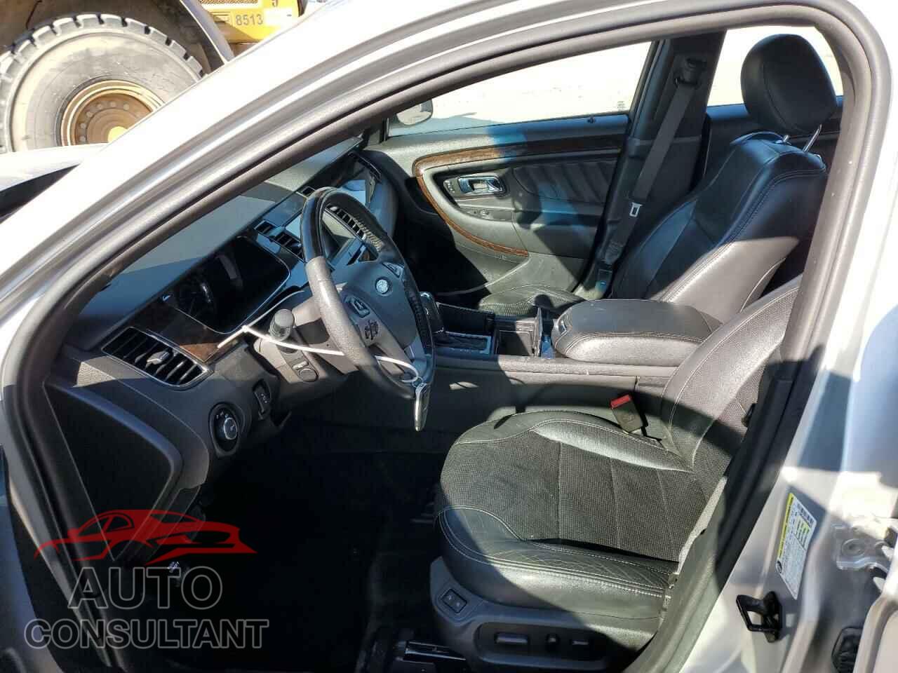 FORD TAURUS 2013 - 1FAHP2F82DG180379