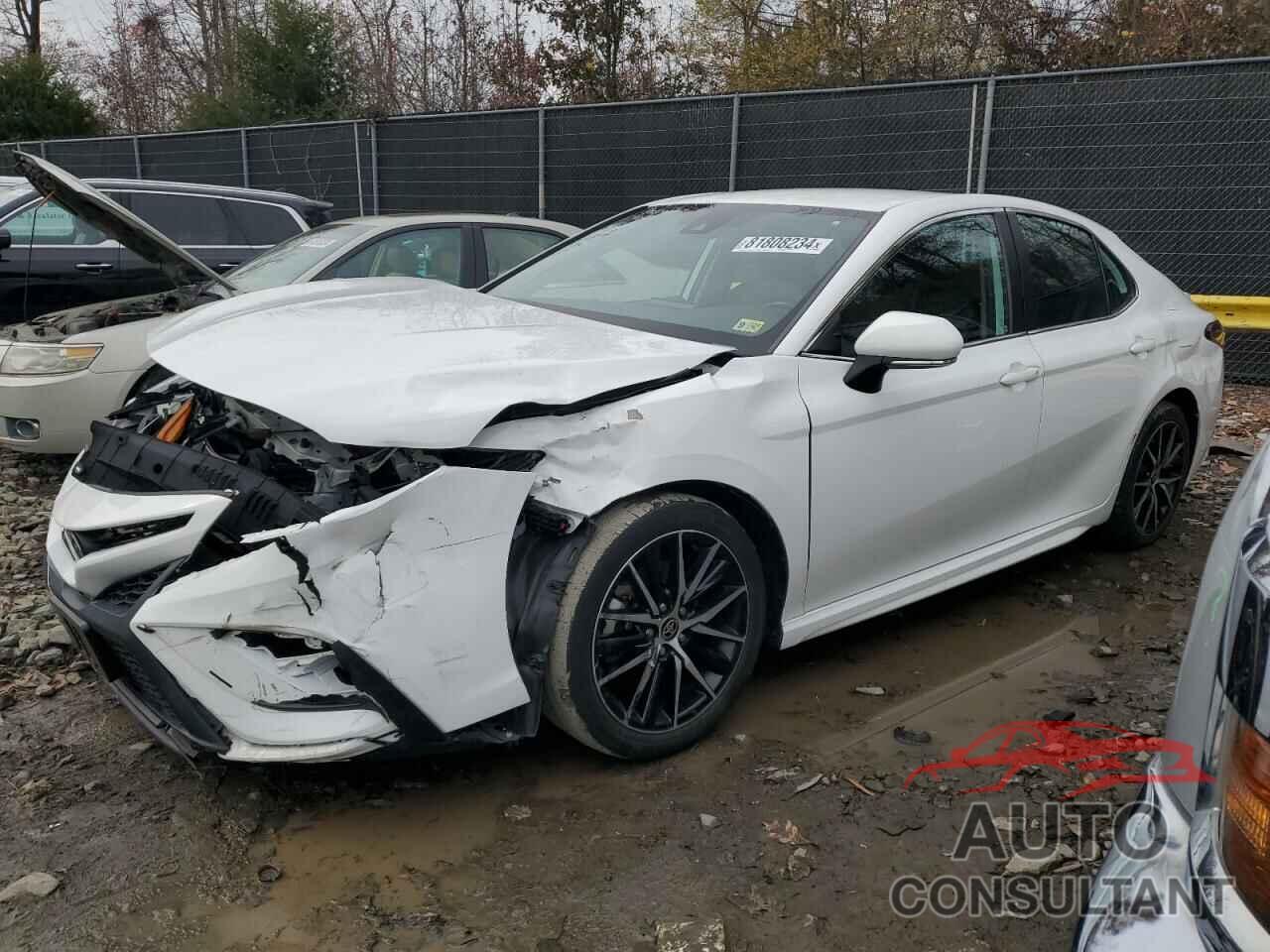 TOYOTA CAMRY 2022 - 4T1G11AK6NU627086