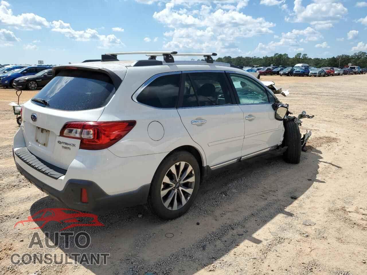 SUBARU OUTBACK 2018 - 4S4BSETC2J3319692