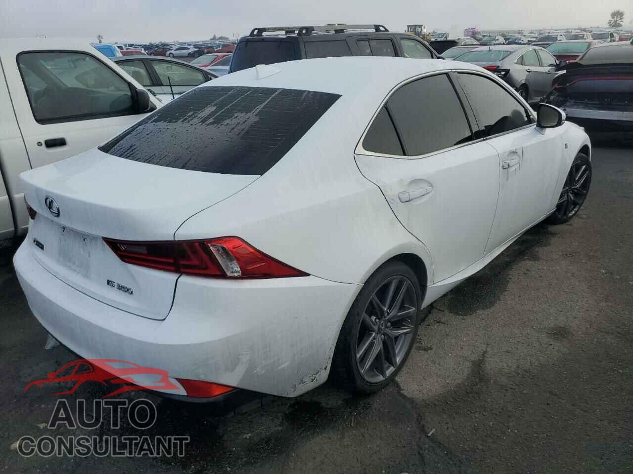 LEXUS IS 2015 - JTHBE1D24F5018605