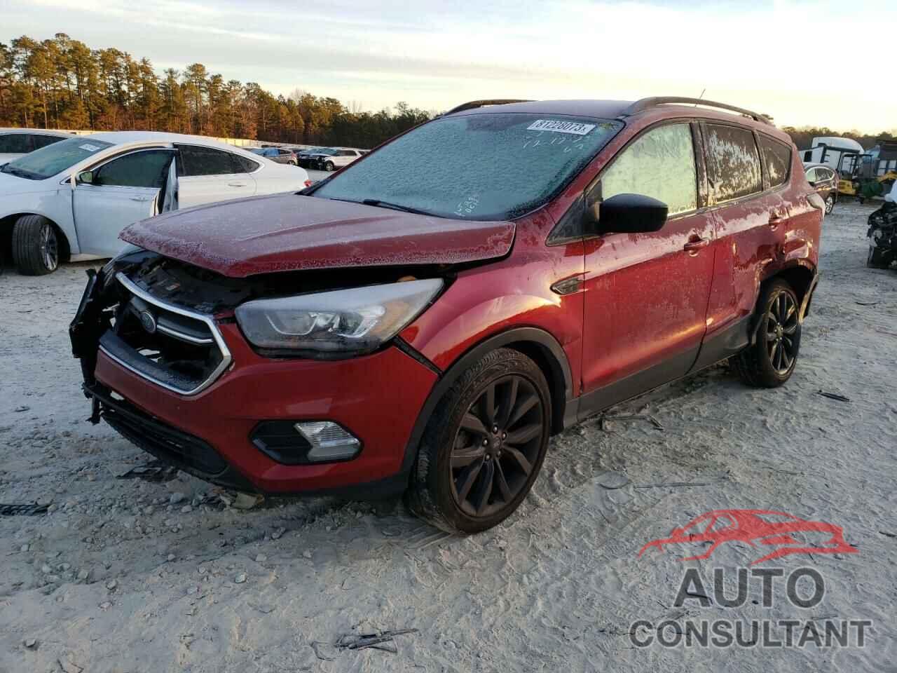 FORD ESCAPE 2017 - 1FMCU0GDXHUD03720