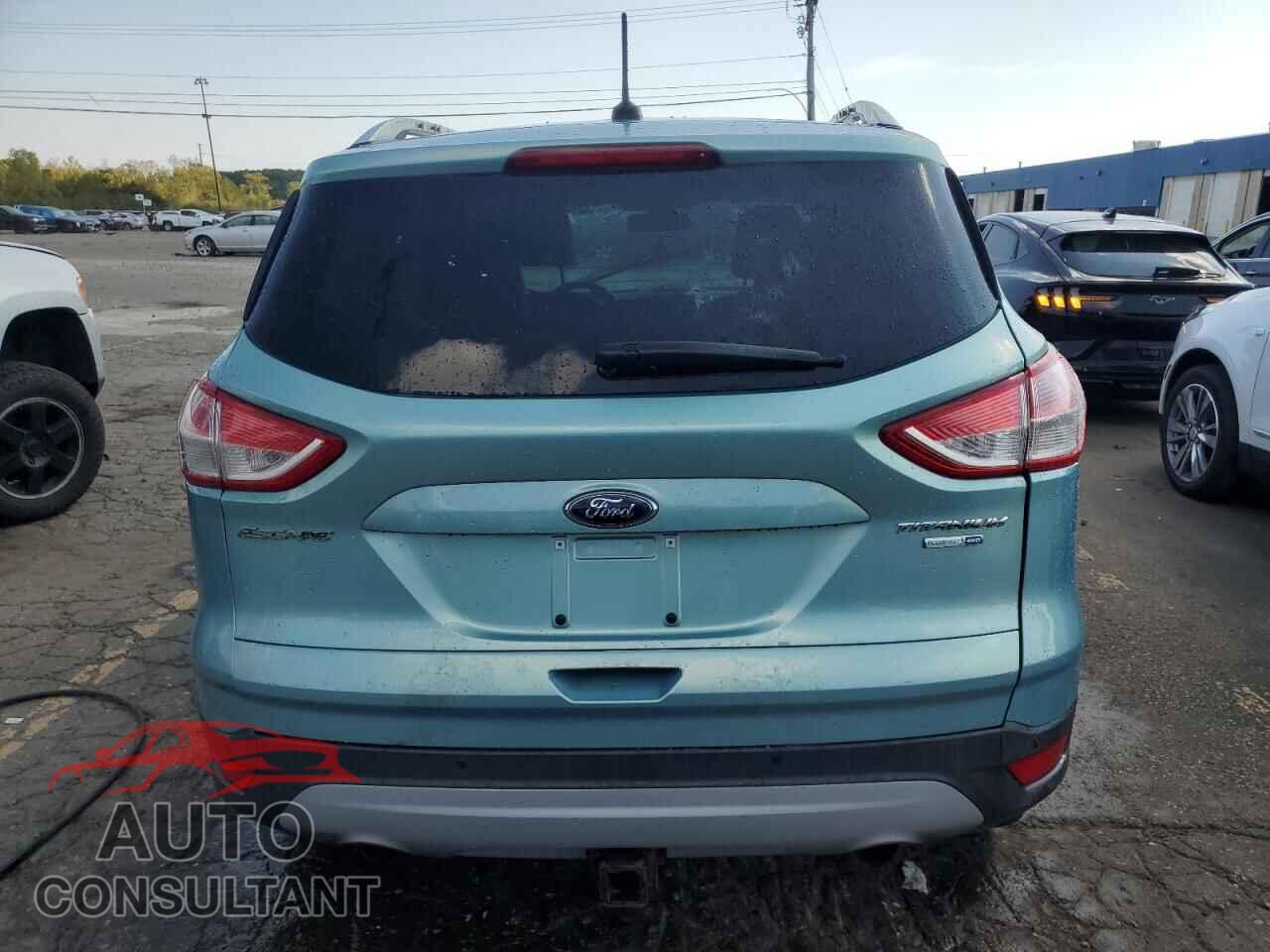 FORD ESCAPE 2013 - 1FMCU9J90DUC33955