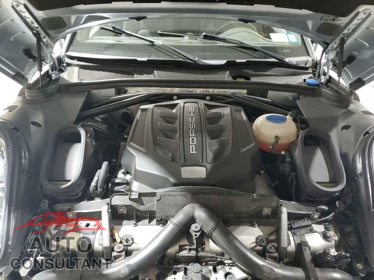 PORSCHE MACAN 2015 - WP1AB2A52FLB43347