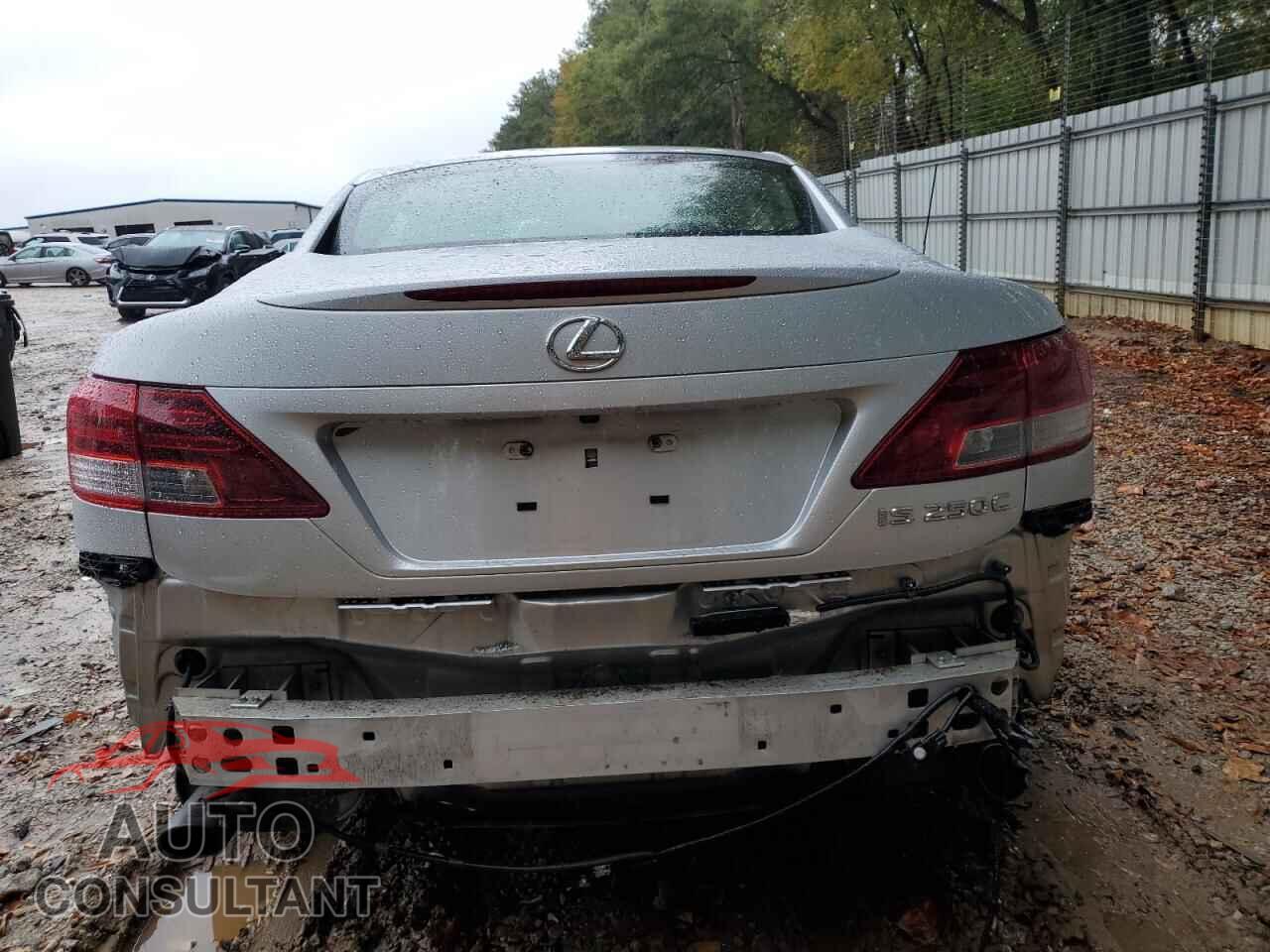 LEXUS IS 2015 - JTHFF2C25F2532714