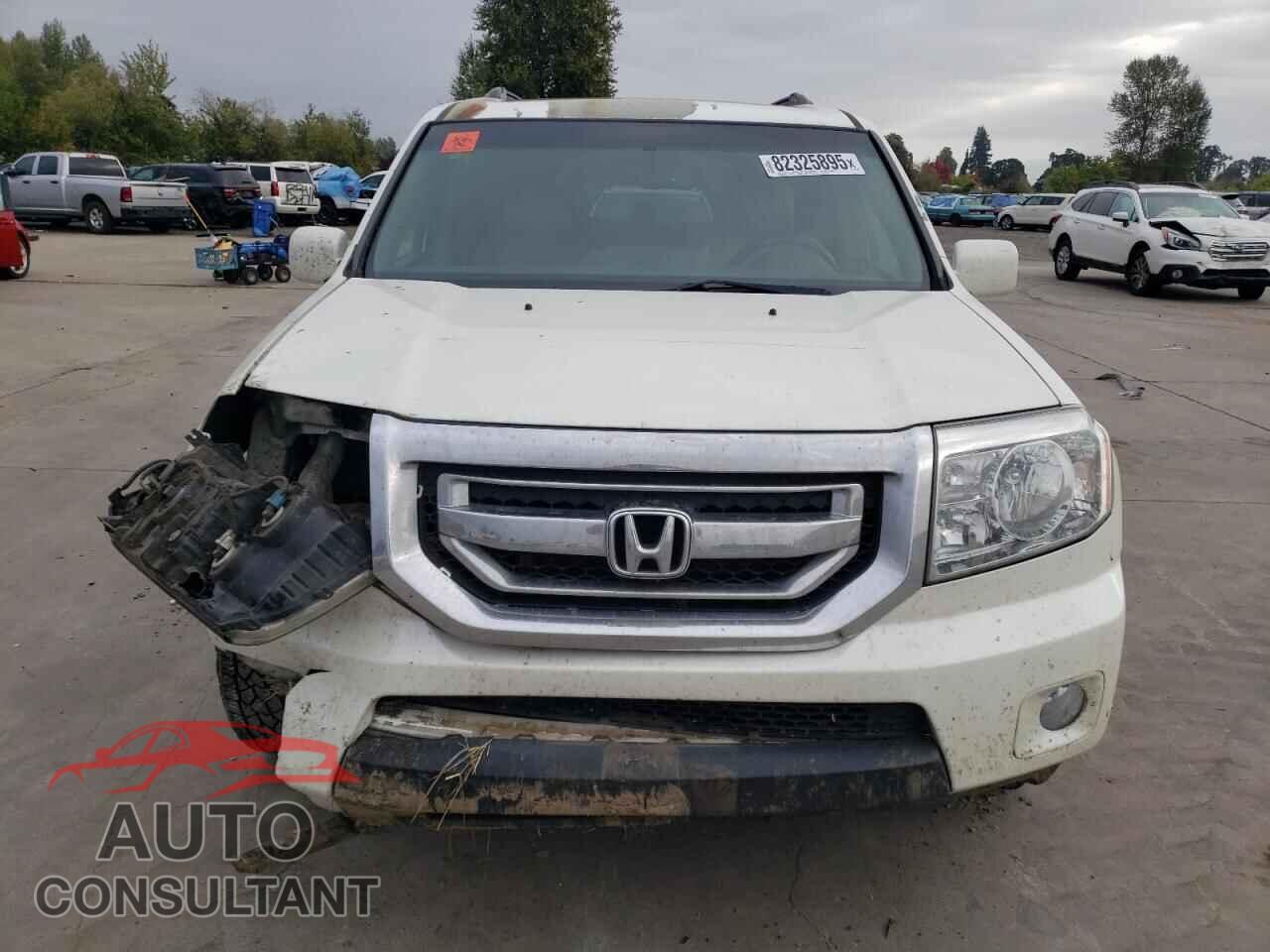 HONDA PILOT 2011 - 5FNYF4H92BB065755