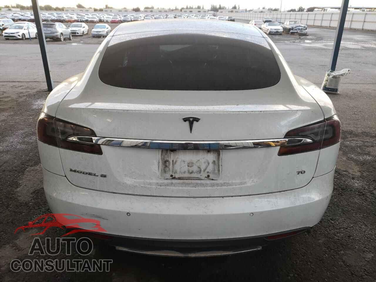 TESLA MODEL S 2015 - 5YJSA1E13FF114100