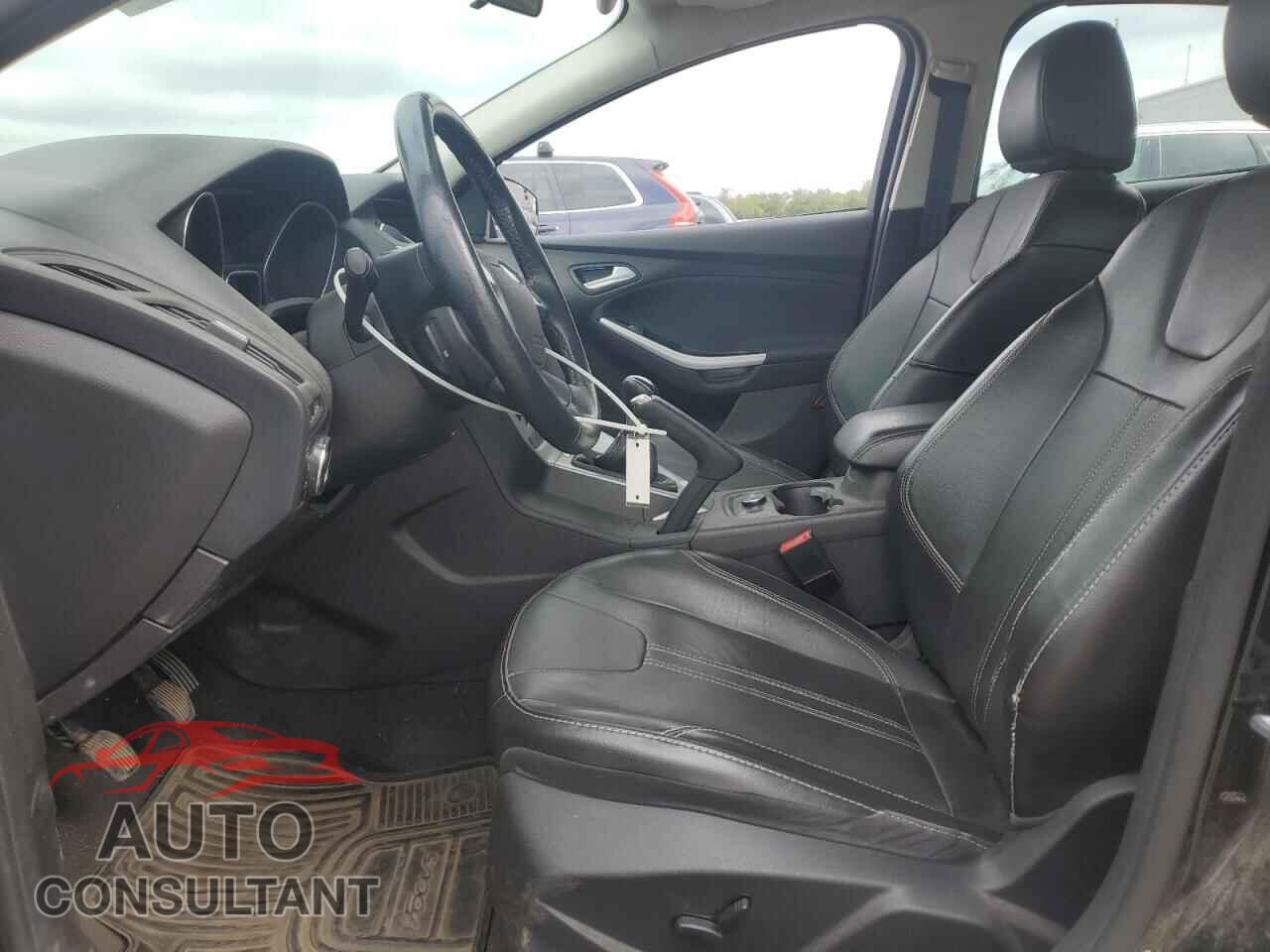 FORD FOCUS 2014 - 1FADP3K20EL309783